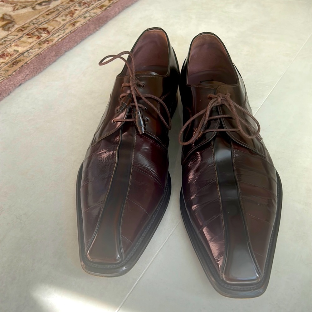 Men’s shoes